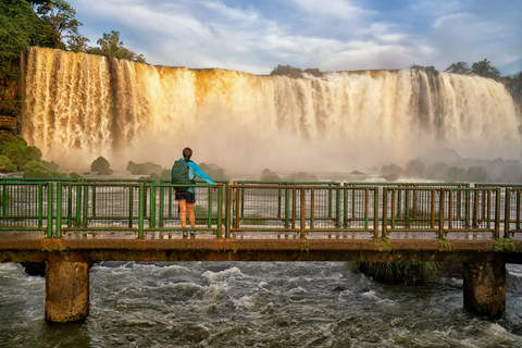 Puerto Iguazú: 3-Day Iguazú Falls with transfers + Boat Ride