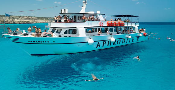 Ayia Napa: Lazy Day Cruise, Turtle Cove, Blue Lagoon & Lunch