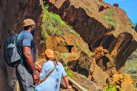 Teneriffa: Wandertour im Anagagebirge und im verzauberten Wald
