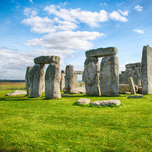 From London: Windsor, Oxford & Stonehenge Full-Day Trip