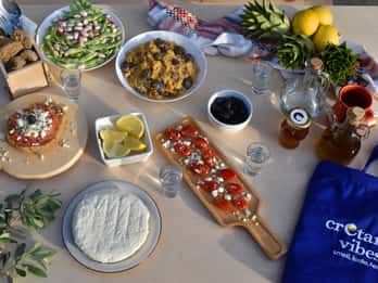 Cretan Farm Tour with Cheese-Making & Food Picnic