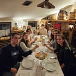 Belgrado: degustazione di rakija con piatto di meze