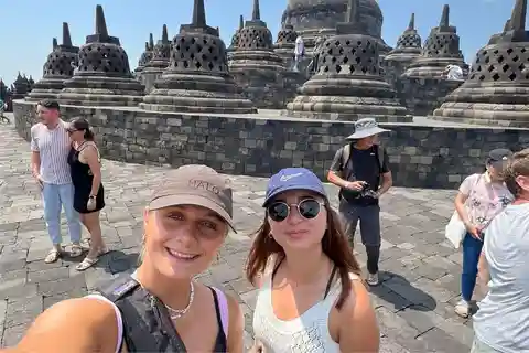 Yogyakarta: Tour particular personalizado somente para mulheres com guia feminina