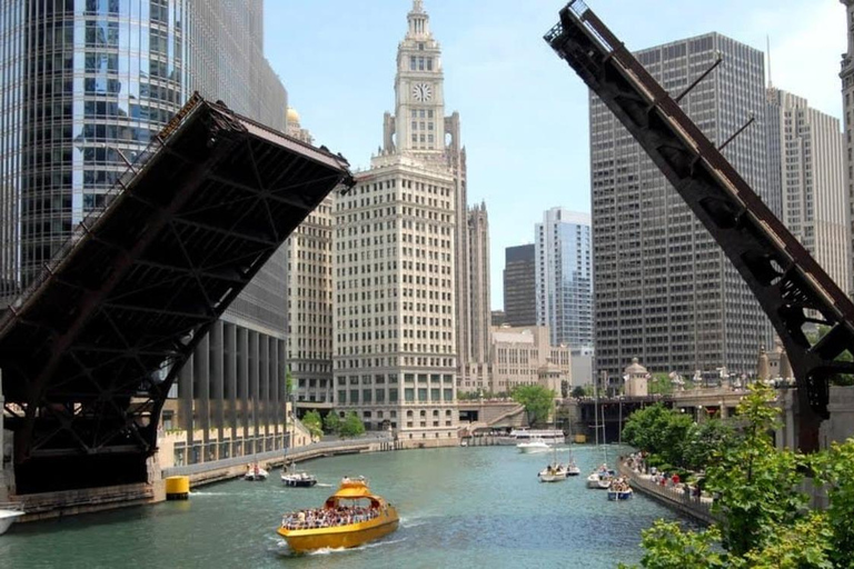 Chicago’s artsy cultural landmarks – walking tour