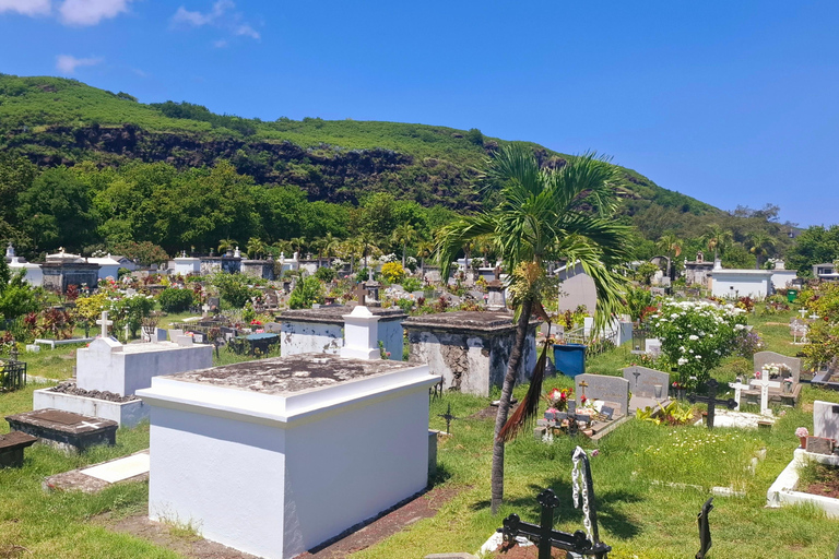Saint-Paul: Guided walk - Settlement Cave and Cemeteries - Saint Paul: Guided Walk - Settlement Cave and Cemeteries -