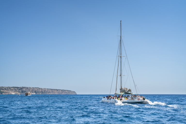 From Palma de Mallorca: 5-Hour Catamaran Cruise Cruise with Meeting Point