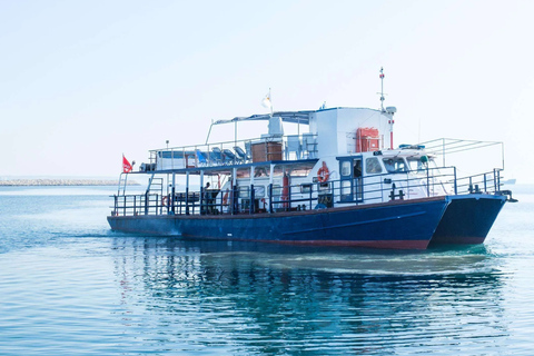 Larnaka: Prywatny zachód słońca - Deep Blue Luxury Yacht