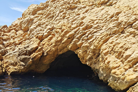 Z Marsylii do Calanques Blueues pociągiem, wędrówka, laguny i wioski