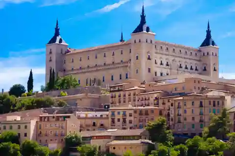 Toledo: Tour de las Tres Culturas con Experiencia del Queso Manchego