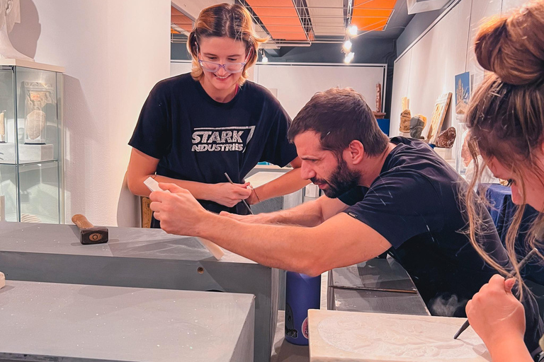 Marmorschnitz-Workshop: Erschaffe dein eigenes Symbol der Stärke