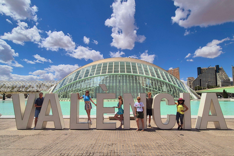 Valencia: Bike Guy VLC - City to Beach tour