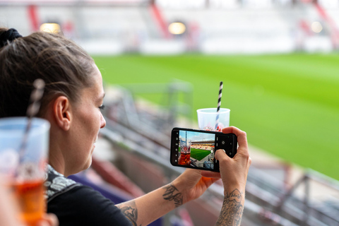 Hamburg: After work Millerntor stadium tour with drinks