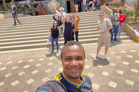 Nairobi: City Walking Tour with Local Food Tasting