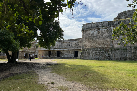 From Valladolid: Chichen Itza & 2 Cenotes Sightseeing Tour From Valladolid: Tour to Chichen Itza & 2 Cenotes
