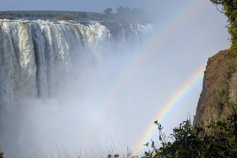 Victoria Falls: Airport Transfer, Falls Tour & Village Visit