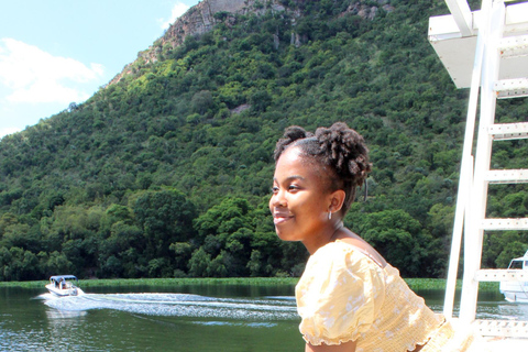 Hartbeespoort Dam: The Luxury Alba Boat Cruise with Food Hartebeespoort Dam: The Alba Lunch Boat Cruise with Food