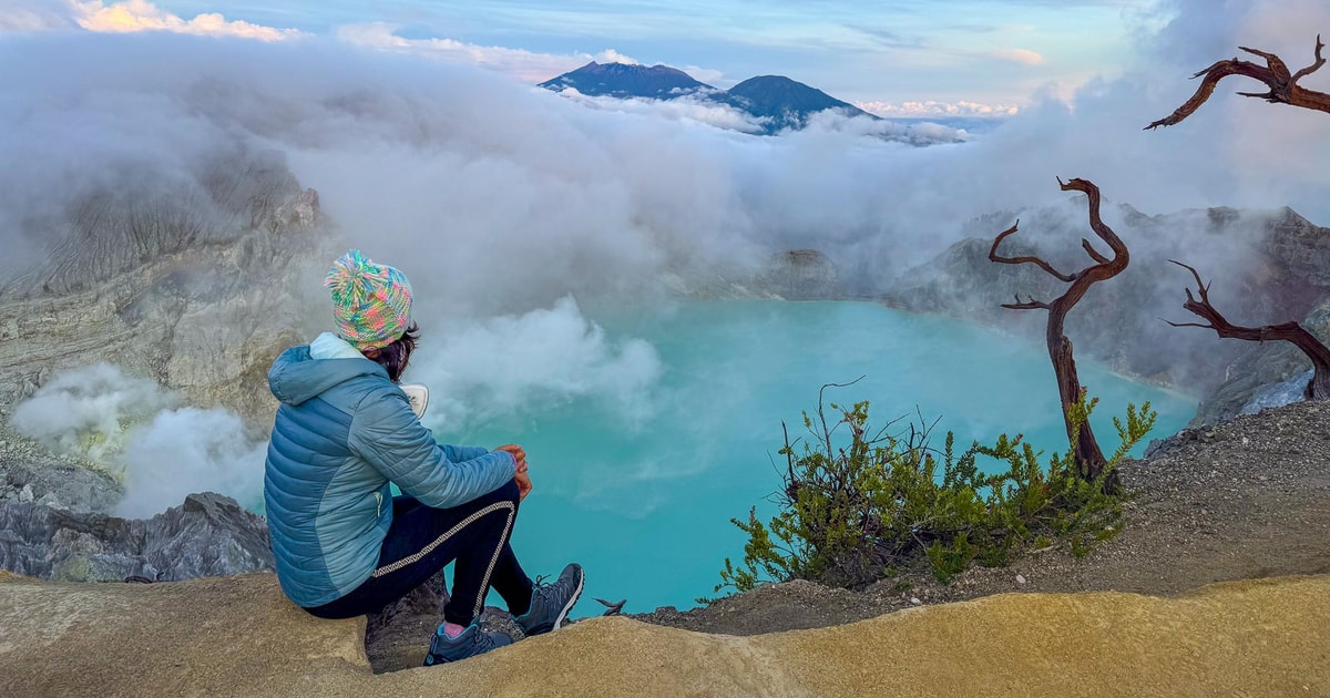 Alba sul cratere Ijen — Banyuwangi, Indonesia