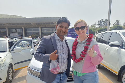 Jaipur: Jewelry and Gemstone Crafting Experience