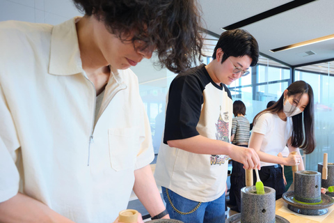 Kyoto: Tickets voor het theemuseum en Matcha maalervaring