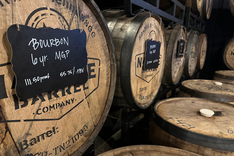 Nashville: Whiskey Blending Experience with Bottle