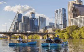 Austin: Downtown Skyline Kayaking Tour