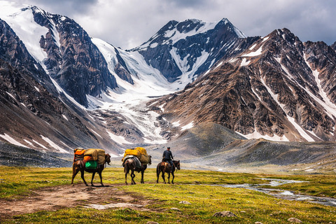 Altai Horse Trek Adventure: Ride Across the Roof of Mongolia