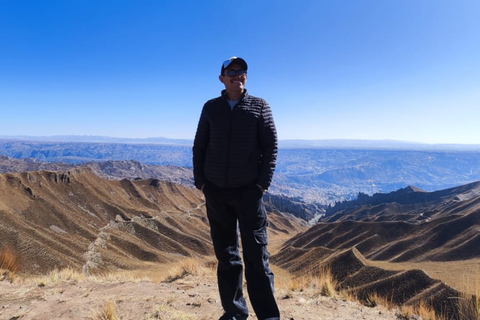 La Paz, Bolivia: Sunset at the Alaxpacha Viewpoint at 4000 meters above sea level.