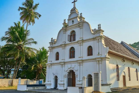 Kochi Evening Tour with Beach Sunset View