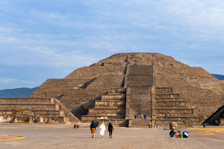 Tula, Teotihuacan y Tepotzotlan Pueblo Mágico Tour en grupo reducido