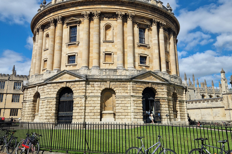 Desde Londres: Compras en Bicester Village y visita a los Cotswolds