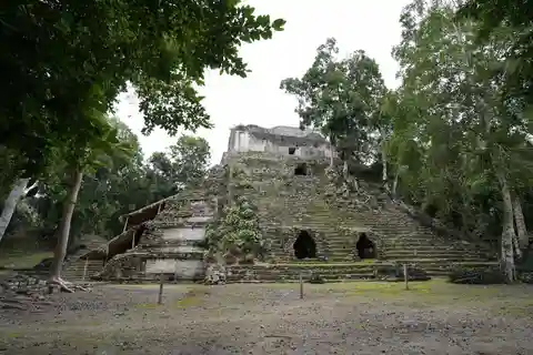 Dzibanche et Kohunlich : visite d'une jounée guidée
