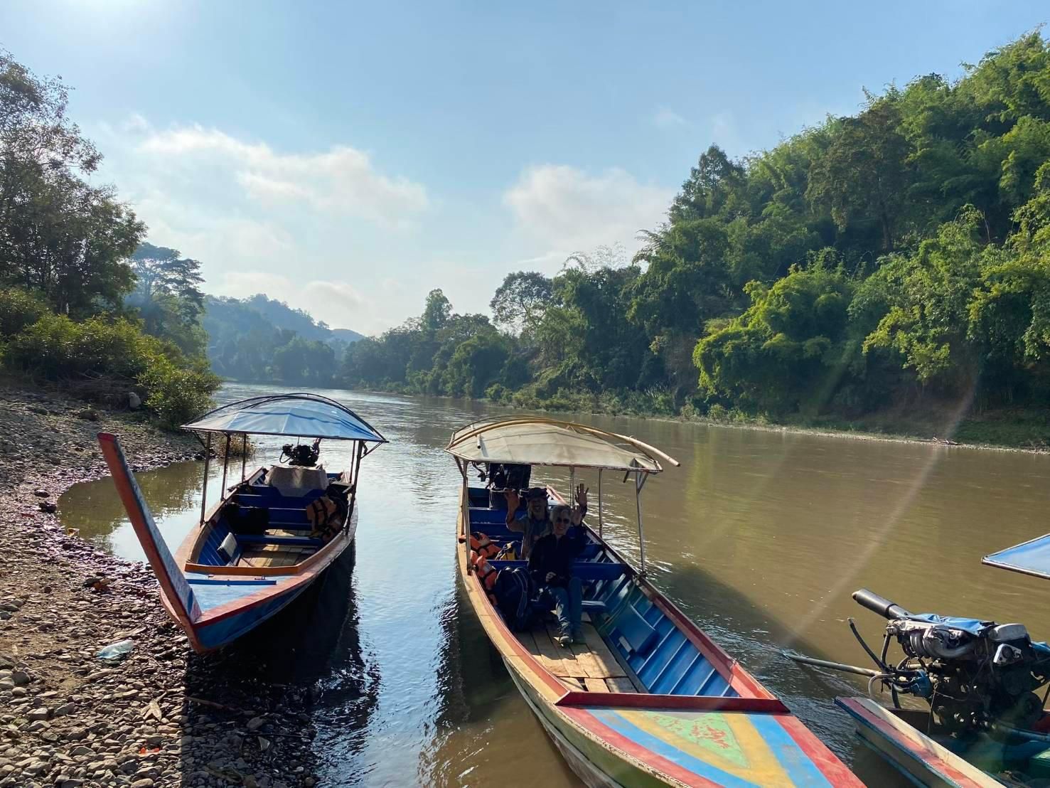 Chiang Rai: 1-Tages-Trekking und Longtail-Bootsfahrt