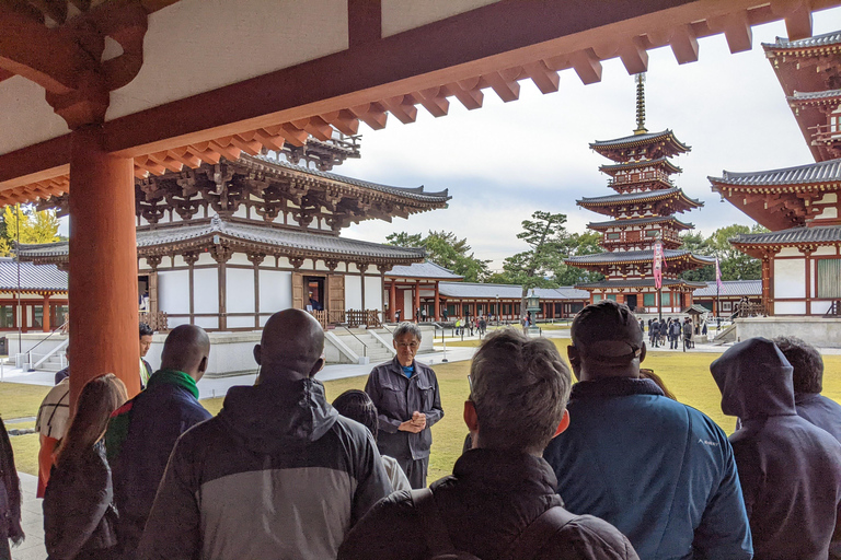 Nara: Visita guiada al Templo Yakushiji con un Maestro Artesano