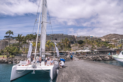 Gran Canaria: Catamaran tour with lunch on unspoiled beaches