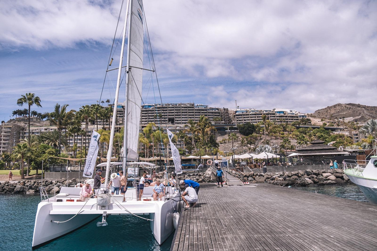 Gran Canaria: Catamaran tour with lunch on unspoiled beaches
