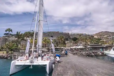 Gran Canaria: catamarantocht met lunch langs ongerepte stranden