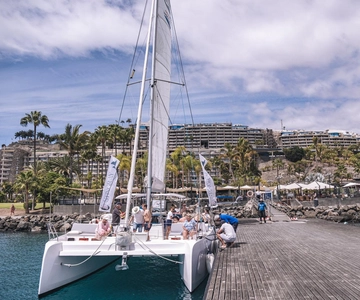 Gran Canaria: catamarantocht met lunch langs ongerepte stranden