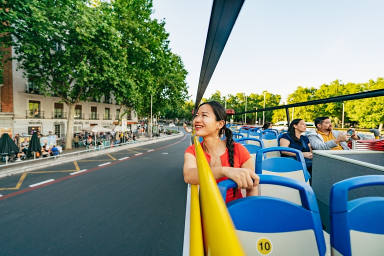 Tour de la ciudad de Madrid en autobús turísticoTicket de 1 día para el autobús turístico