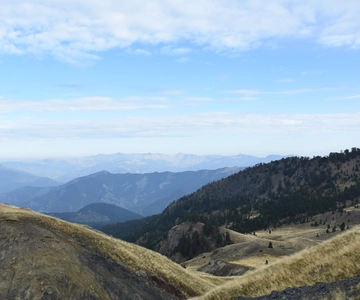Mount Smolikas: 3-day hiking trip to Drakolimni and peak