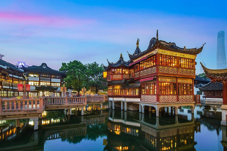 Shanghai: 4h Private City Tour, EN DE FR IT RU Local Guide Shanghai: 4h Private Tour with Italian Local Guide