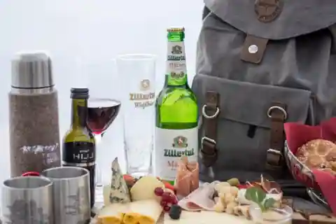 Innsbruck: Nordkette Mountain Picnic Backpack Experience