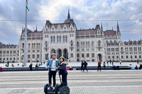 1-godzinna wycieczka segwayem po Budapeszcie – Hightails Parlamentu