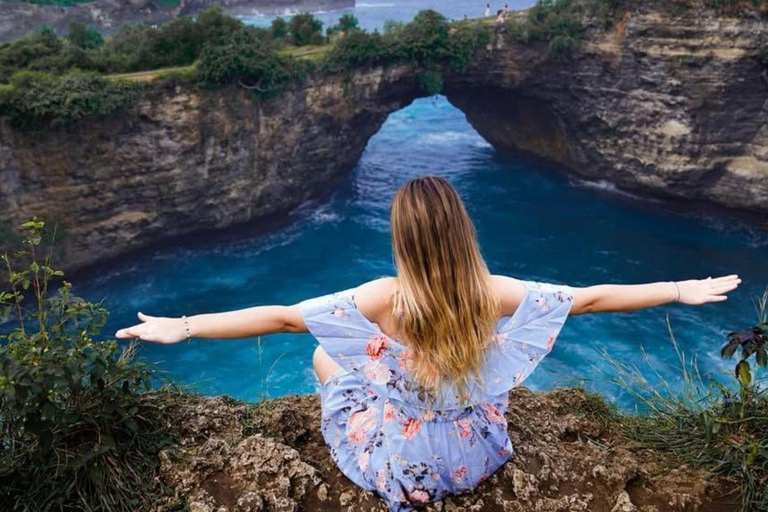 Bali: wizyta w centrum ochrony żółwi i wycieczka po wyspieBali: Turtle Conservation Visit &amp; Island Land Tour