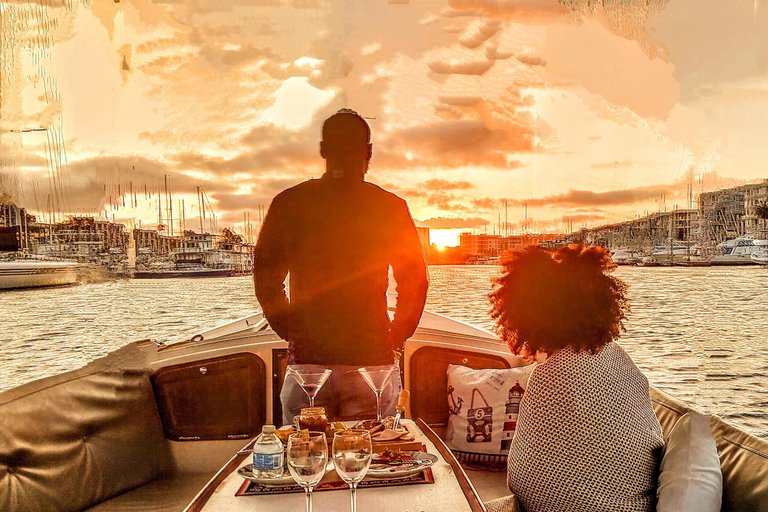 Marina Del Rey : Croisière romantique avec dîner ou charcuterie