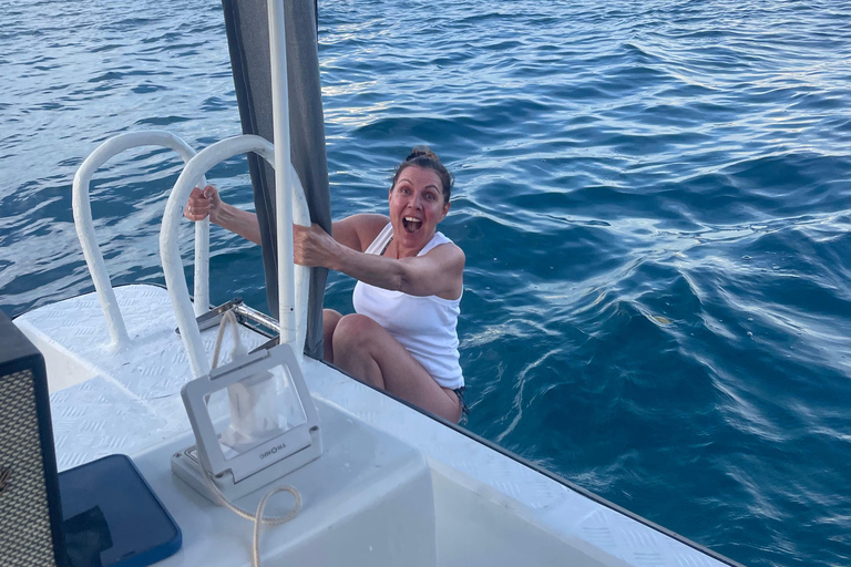 Nurkowanie z rurką w Kizimkazi i wycieczka na piaszczystą łachę (cały dzień)