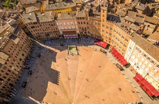 Ab Florenz: Pisa, Siena, San Gimignano mit leichtem Mittagessen