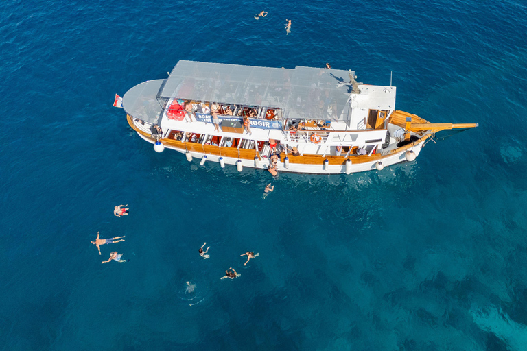 Trogir: 3 Islands, Blue Lagoon & Sandy Beach with Lunch Okrug Gornji: Blue Lagoon – 3 Island Tour with Lunch