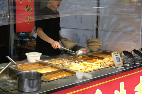Guangzhou: Xíhuá Road Private Food Tour, Guided by a Local