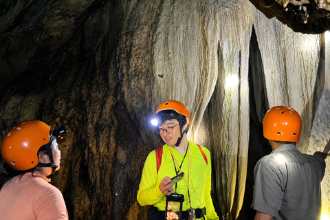 Yogyakarta: Goa Cerme Cave Trek with Guide and Gear