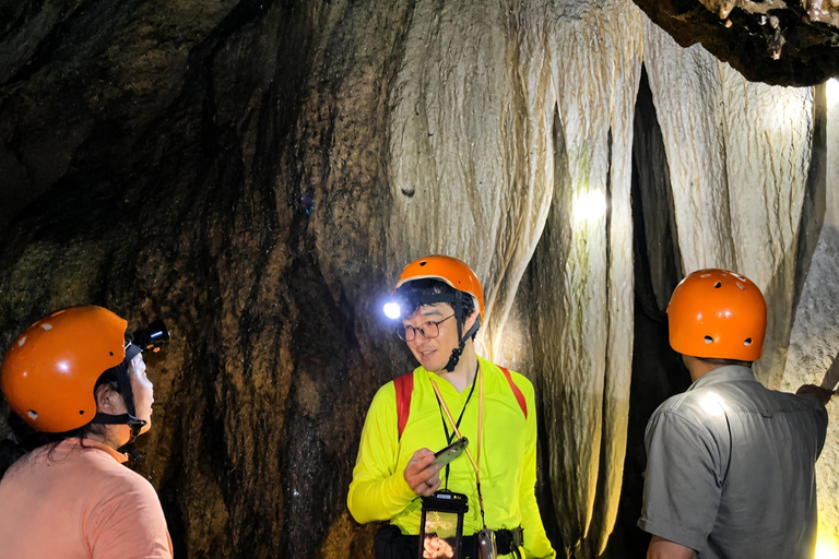 Yogyakarta: Goa Cerme Cave Trek with Guide and Gear
